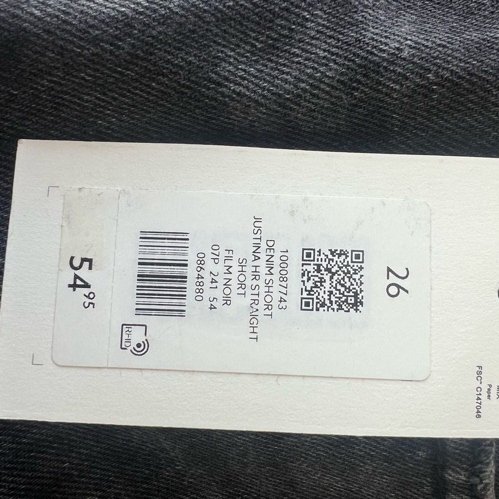 NWT Black Denim Women's Shorts - Picture 5 of 5